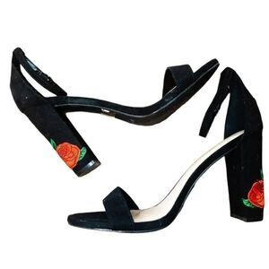 Wild Diva Rose Heels size 8